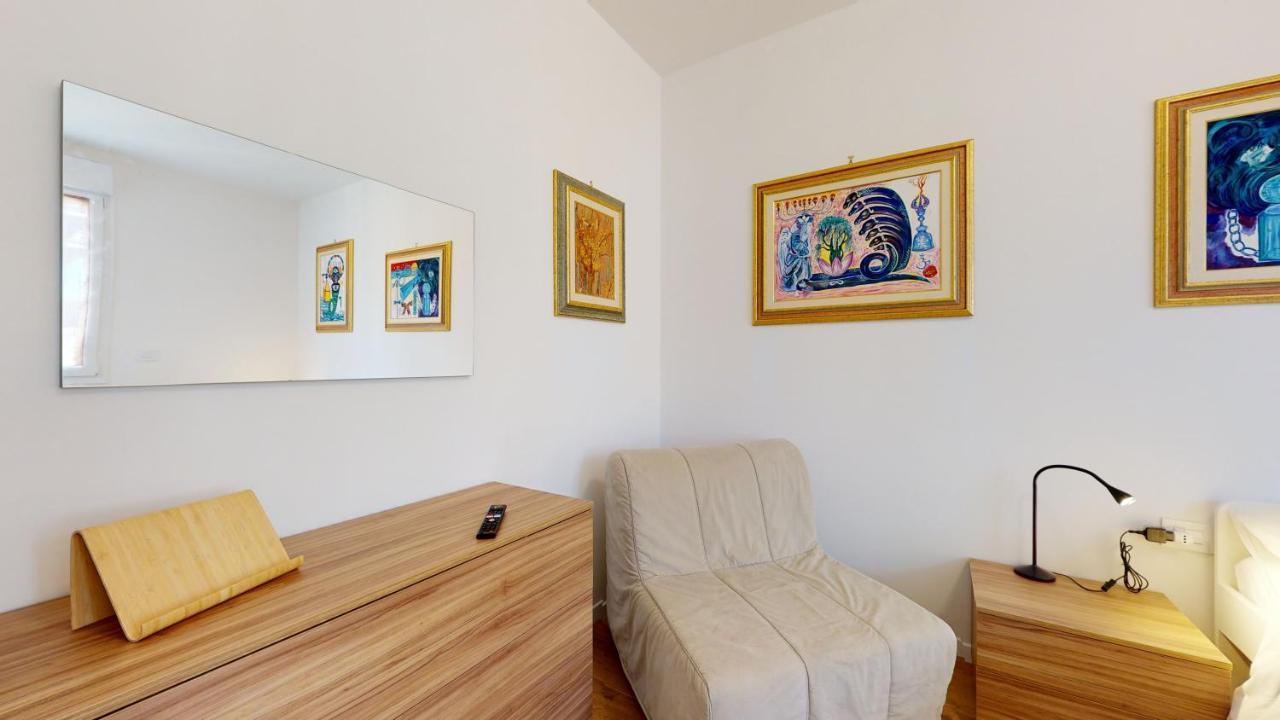 Avantgard Rooms S. Orsola Bologna Bagian luar foto