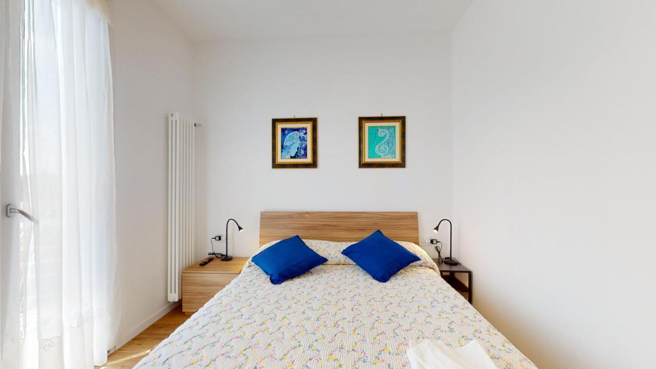 Avantgard Rooms S. Orsola Bologna Bagian luar foto